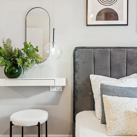 Premium And Spacious Apart With Terrace And Parking Courbevoie Exterior foto
