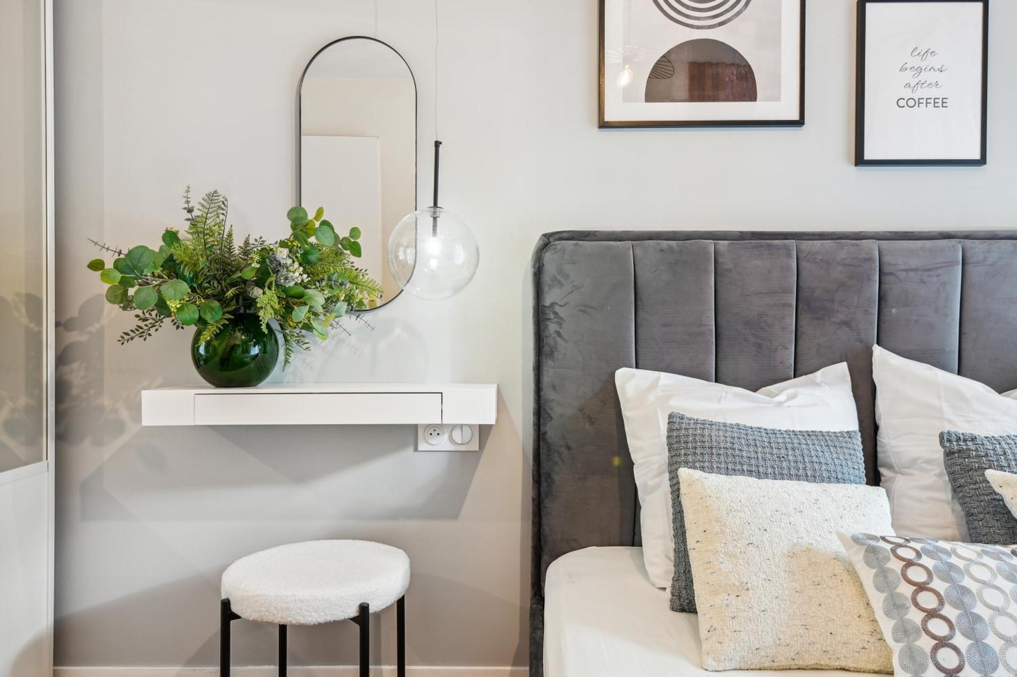 Premium And Spacious With Terrace And Parking * Courbevoie