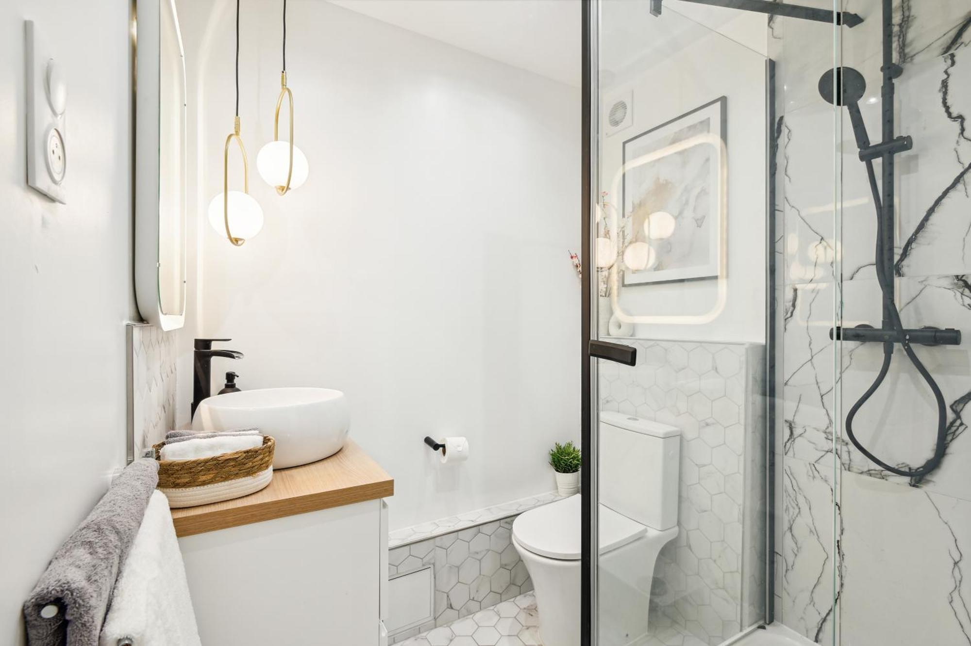 Premium And Spacious With Terrace And Parking Appartement